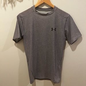 Men’s Under Armour compression tee, nwot